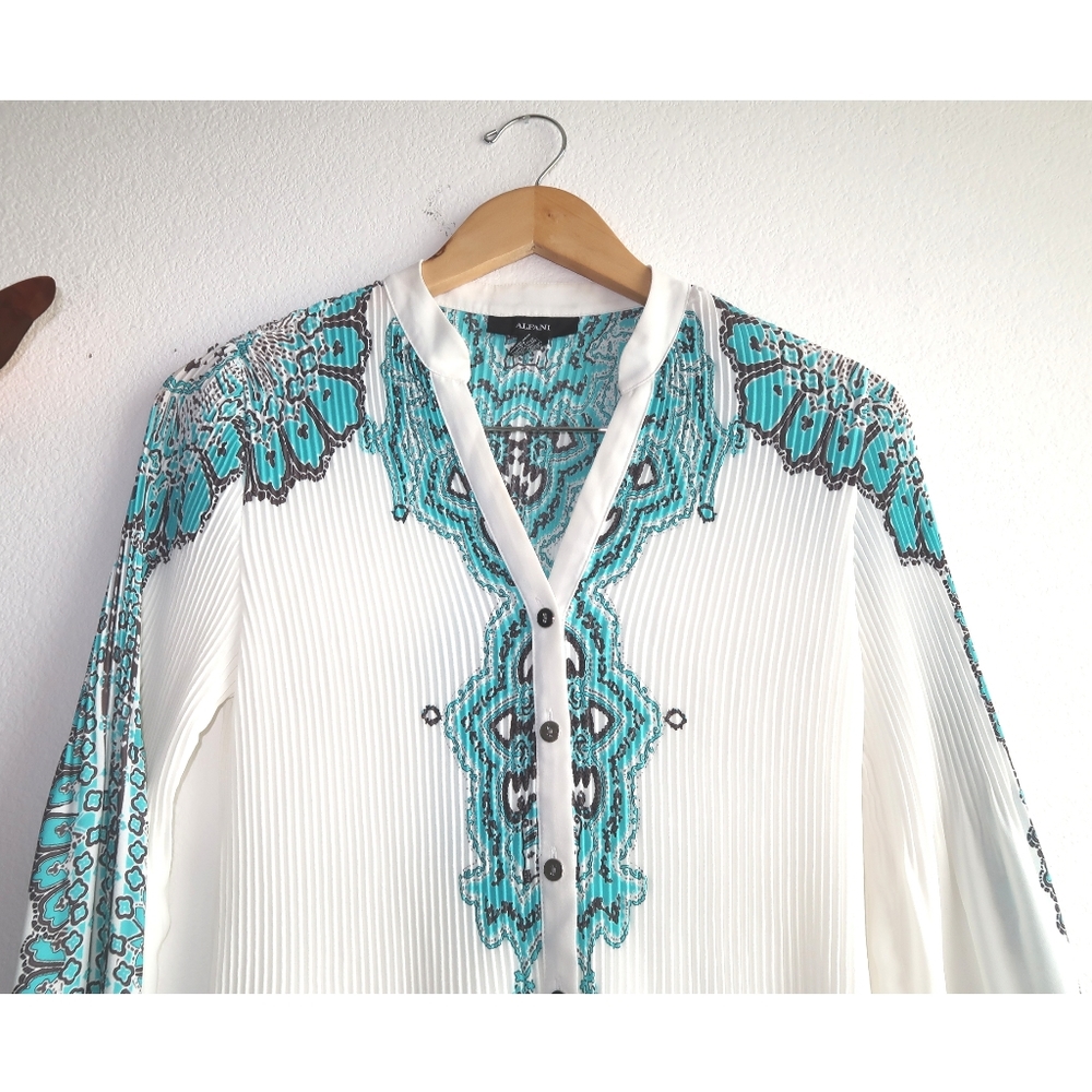 Alfani patterned Pleated Blouse, Size 2